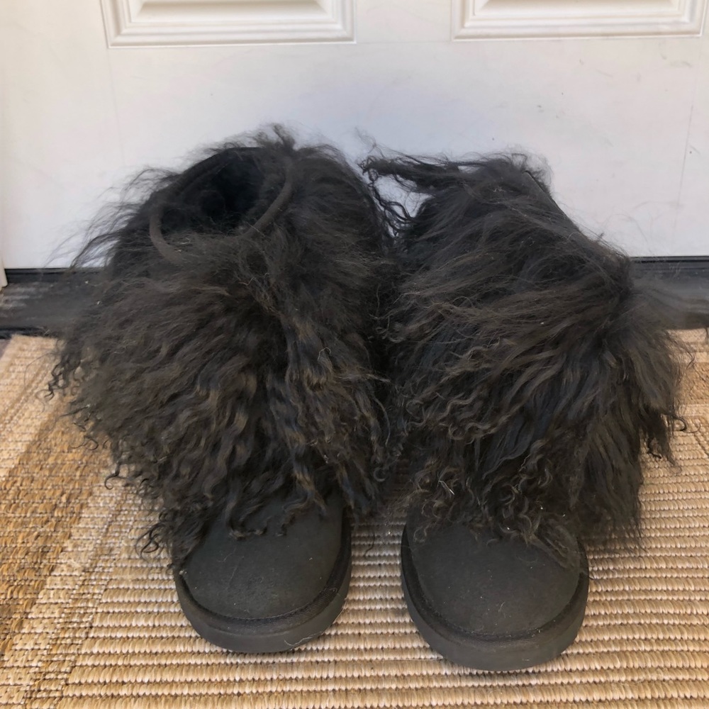 Brand new furry uggs! Never before used